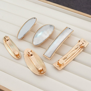 Barrettes françaises rectangulaires ovales dorées avec couvercle pour fixer du tissu, alliage uni, pinces à cheveux automatiques pour accessoires de cheveux faits à la main - Product Image 1