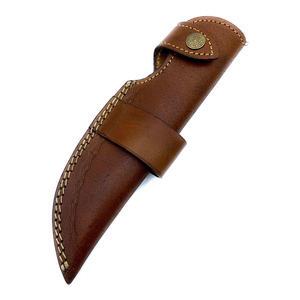 Funda de cuero personalizada para cuchillo de caza, hecha a mano, con contraste de tonos, para uso en exteriores, con textura estampada y personalizable, venta al por mayor OEM. - Product Image 2