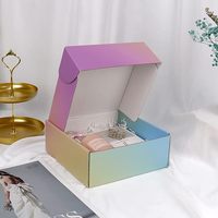 Vente en gros de boîte d'expédition pour vêtements et sous-vêtements livraison postale en couleur dégradée boîte d'emballage en carton tuck papier
