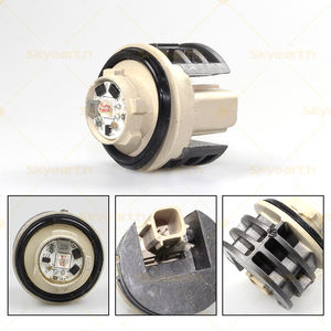 Skyearth 8158A0D610 lámpara trasera LED para <span class=keywords><strong>Toyota</strong></span> Sienna <span class=keywords><strong>Corolla</strong></span> Highlander accesorios de coche impermeable LUZ DE REPUESTO duradera - Product Image 4