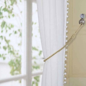 Attaches simples pour lanières à nouer avec pompons - Product Image 5