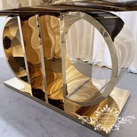 Table de salle à manger en acier inoxydable au design moderne avec verre miroir brillant pour le mariage des mariés d'hôtel