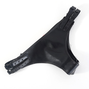 Dildo Vibratório de Couro SM de 13cm de Comprimento, Usado Sob Roupa com Dildo Falso para Flertes Lésbicos e Jogos de Casal - Product Image 4