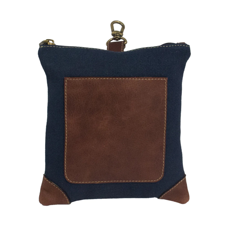 สีน้ำตาล