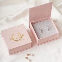 Boîte d'emballage pour bijoux rose, nouvelle boîte à rabat magnétique de style livre, couleur et logo personnalisés, boîte à bijoux en carton