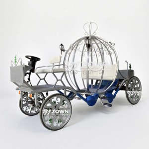 Carroza de Calabaza Elegante de Estilo Europeo, Decoración de Metal Plateado para Bodas y Eventos - Product Image 1