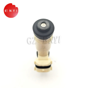 Inyector de Combustible 23250-20040 Para Toyota Highlander 3.3L V6 Motor de Gasolina 2008-2010 - Product Image 2