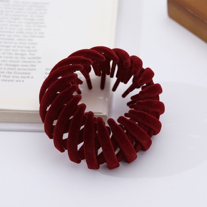 สีแดงไวน์