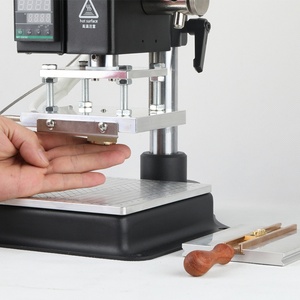 Machine de marquage à chaud pour logos en cuir avec fente en T, machine de gaufrage de logos pour PVC, cuir, PU, papier - Product Image 4