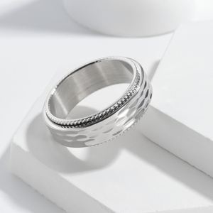 Anillo Giratorio de Acero Inoxidable de Alta Calidad de 8MM con Patrones Grabados, Venta al por Mayor, Estilo Hip Hop, Logotipo Personalizado, Sin Deslustre, para Hombre - Product Image 3