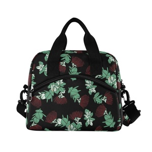 Nouveautés : Sac isotherme portable Aloha Hawaïen anti-fuite avec motif floral Ohia Lehua personnalisé et bandoulière - Product Image 2