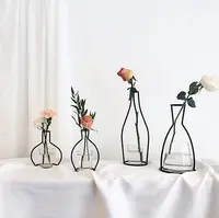 Vasos de flores decorativos pampas, vaso de flores de metal pequeno com estilo nórdico, preto e dourado