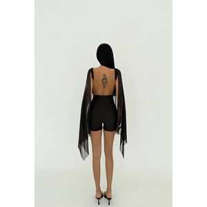 จั๊มพ์สูทคอร์ดูรอยสีดำพื้นฐานสำหรับผู้หญิง เอวสูง ทรงหลวม ลายพิมพ์ เหมาะสำหรับงานปาร์ตี้หรือชายหาด ฤดูร้อนและฤดูใบไม้ร่วง - Product Image 1