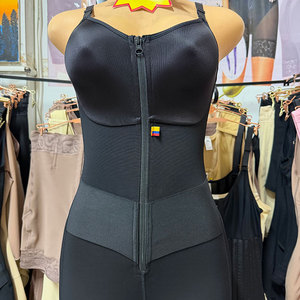 Nuovo Body Modellante da Donna Plus Size con Spalline Sottili, Effetto Sollevamento Fianchi e Controllo Pancia con Cerniera - Product Image 3