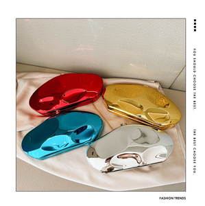 Sac de soirée élégant en polyester doublé, design de niche, accessoires de mariage tendance, ornements en métal, acrylique et pierres, chaînes - Product Image 2