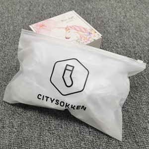 Thân Thiện Với Môi Tùy Chỉnh In Phân Hủy Sinh Học Dây Kéo Mờ Túi Cho Quần Áo Bao Bì Nhựa Dây Kéo Túi - Product Image 3