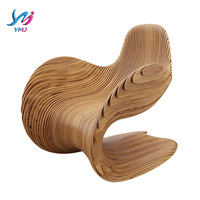 Fauteuil de détente contemporain en bois massif ondulé |   Chaise durable et écologique pour chambre à coucher, salon, bureau à domicile, patio
