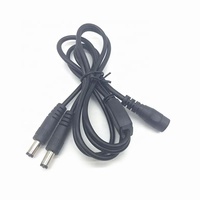 Cables personalizados 2,1X5,5 DC Power Jack Socket Cable de plomo Conductor de cobre Aislamiento de PVC 1 Hembra 2 Cable de alimentación