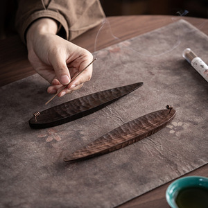 Solid Wood Boat Shaped Incense Holder Sandalwood Hand Made For Tea Ceremony Home Decor - Product Image 2