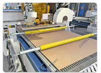 Routeur CNC à faible pollution avec dépoussiéreur haute puissance de 5,5 kW pour le traitement des portes en bois, des panneaux de porte et des cadres de porte