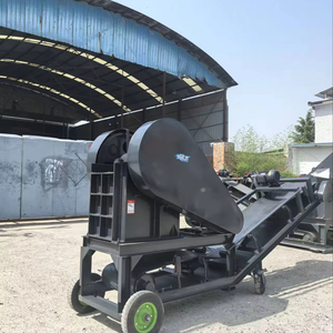 Concasseur à mâchoires diesel spécialisé pour l'ingénierie, équipé d'un tapis roulant pour l'<span class=keywords><strong>exploitation</strong></span> minière et le concassage de pierres - Product Image 1