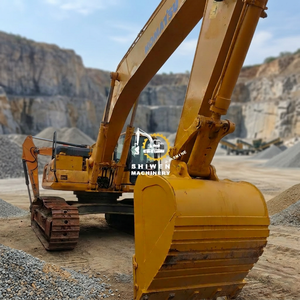 รถขุดมือสอง Komatsu PC450-8 95% พร้อมเครื่องยนต์ SAA6D125E-5 กำลัง 257 กิโลวัตต์ รถขุดขนาดใหญ่ 45 ตัน คุ้มค่า ประหยัด ค่าใช้จ่ายต่ำ บุ้งกี๋ขนาด 2.1 ลูกบาศก์เมตร pc400-8 pc430 - Product Image 1