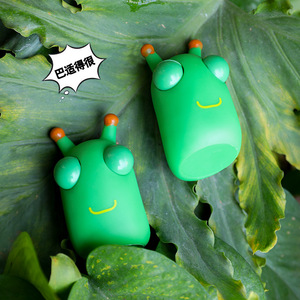 Jouet Viral TikTok : Jouet à presser en forme de petit insecte aux yeux bouffants, outil anti-stress, jouet amusant en forme d'insecte végétal à presser - Product Image 3