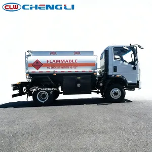 Camion-citerne Sinotruk Howo 4x2 avec double réservoir de 2000L+2000L pour le transport de carburant essence et diesel, mobile, à vendre - Product Image 4