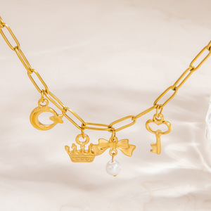 Fashion Charm Bracelet Zinc Alloy 18K Gold Plated Crown Key <b>Bow</b> Pendant Women's Jewelry <b>Gift</b> Yiwu Origin Texture Design - Product Image 2