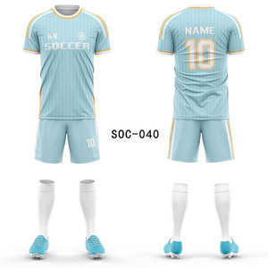 Set Professionale di Uniformi da Calcio Dri-FIT Maglia e Pantaloncini con Calzini Antiscivolo Traspiranti, Personalizzabili per Squadre e Club - Product Image 1