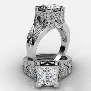 Anello Traforato Audace per Uomo e Donna, Tono Argento, Accessorio Moda per Matrimonio, Regalo - Product Image 1