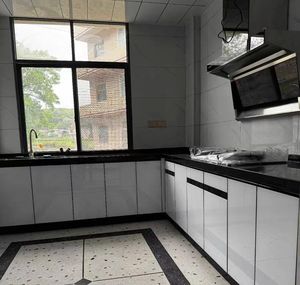 Comptoirs de cuisine en granit blanc personnalisé Brazil Mont Blanc Quartzite - Product Image 3