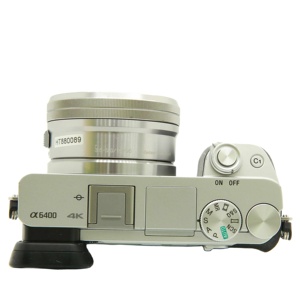 Appareil photo d'occasion SO-NY A6400 + objectif 16-50, enregistrement 4K en direct, avec batterie, chargeur et bandoulière - Product Image 5