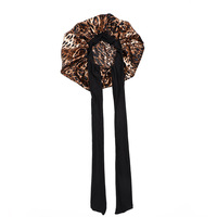 Topi Satin Motif Macan Tutul Lintas Batas dengan Pita Elastis Lebar, Penutup Kepala untuk Tidur, Perawatan Rambut, Gaya Turban, Cocok untuk Empat Musim