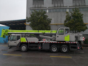 Livraison Gratuite <span class=keywords><strong>Direct</strong></span> Usine ZTC160V 16T Grue Mobile sur Camion 31,1m de Portée Moteur Euro V pour Projets de Levage et d'Ingénierie - Product Image 1