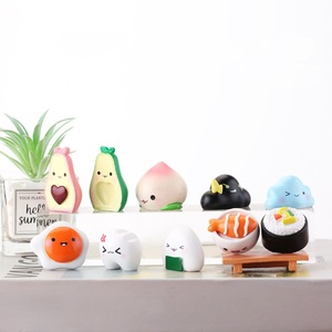 บ้านตุ๊กตาจิ๋วของเล่นน่ารักอาหารแบบทำมือตุ๊กตารูปโมตกแต่งโต๊ะทรายในรถ - Product Image 4