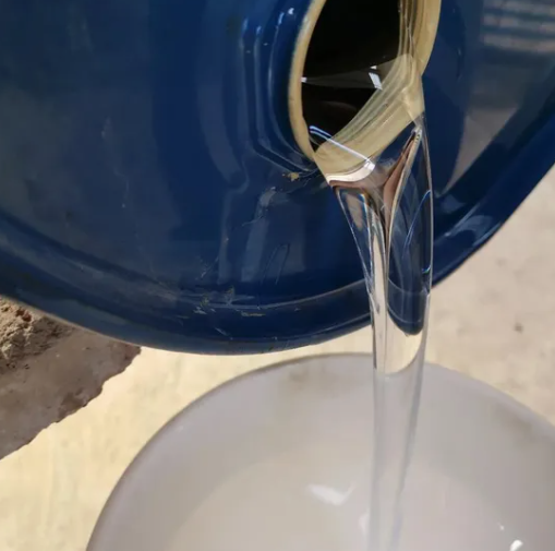 Dimethyl Silicone Oil 350 Cst Polydimethylsiloxane for Car Polishing