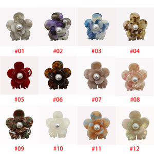 Fermagli per Capelli Francesi in Acetato da 4,9 cm con Fiori e Perle, un Accessorio per Capelli Raffinato ed Elegante per Signore - Product Image 5