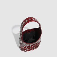 Haut de gamme Rivet sac à main écaille de tortue sac seau Design léger moto boucle magnétique épaule Unique métal sac pour femme