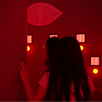 Sala de Juegos Interactiva de Escape y Escondite para Juegos de Activación con Luz LED, Colores Verde y Rojo, para Trabajo en Equipo, con Ojos Malvados de Plástico, Juego de Activación, Empuje y Escondite
