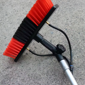 Brosse télescopique en aluminium de 18 pieds pour gouttières, brosse alimentée en eau avec perche d'extension, outil de <span class=keywords><strong>nettoyage</strong></span> de panneaux solaires pour le <span class=keywords><strong>nettoyage</strong></span> des vitres - Product Image 4