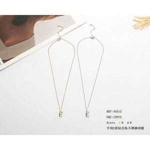 Collana con Ciondolo a Forma di Lettera E con Diamante, Catena in Acciaio Inossidabile 6mm Stile Collare - Product Image 1