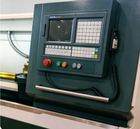 Torno CNC Horizontal de Cama Plana CK6130 con Certificación CE, Control Estándar GSK, Giro de 300 mm, Torreta de 4 Estaciones, Torneado de Metal de Precisión