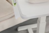 ADA fabricant renversé pneumatique ordinateur portable inclinable Overbed Table hauteur réglable debout bureau de chevet avec roulettes cachées