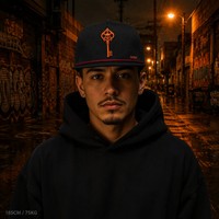 Casquette Trucker 5 Panneaux Vintage Personnalisée avec Broderie, Visière en Mousse et Filet, Style Urbain Chicano Côte Ouest, Vente en Gros
