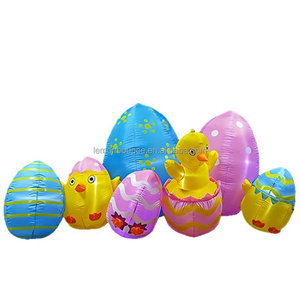 Décoration gonflable de Pâques de 2,4 m, poussin qui écoute de l'œuf, modèle avec lumières LED pour décorations de jardin extérieur - Product Image 3