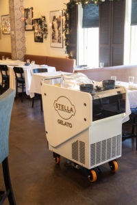 <span class=keywords><strong>GALAXY</strong></span> V2 EV Máquina de Gelato Móvil Mágica para Cualquier Lugar, 8 Horas de Duración de la Batería para Eventos de Catering y Restaurantes, Todo en Uno - Product Image 4