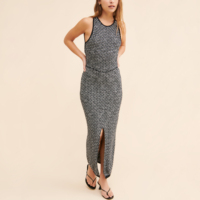 Fabricant de tricots sur mesure – Robe midi élégante en maille texturée noire et blanche, col rond, dos nu, sans manches, fente avant, pour femme