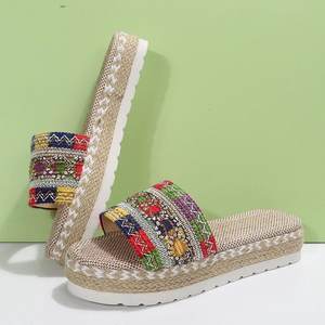 Sandalias de cuña de estilo viento nacional de verano para mujer, zapatillas de caramelo de hilo de fondo grueso para mujer, talla grande con luz abierta para primavera - Product Image 4