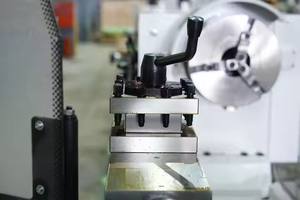 Tour à métaux manuelle 630x2000, alésage de la broche de 130 mm, tournage de métaux, Torno Dalian Machine CW6263E, tour conventionnelle, <span class=keywords><strong>prix</strong></span> - Product Image 3